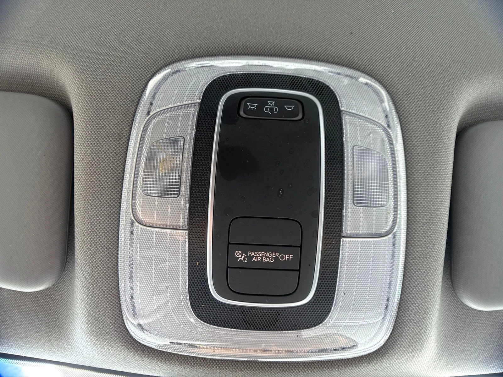 Used 2025 Gray Hyundai SEL Sport image 24