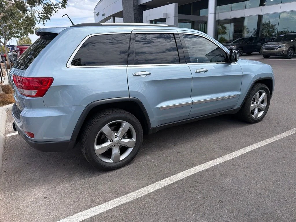 Used 2013 Beige Jeep Overland image 10