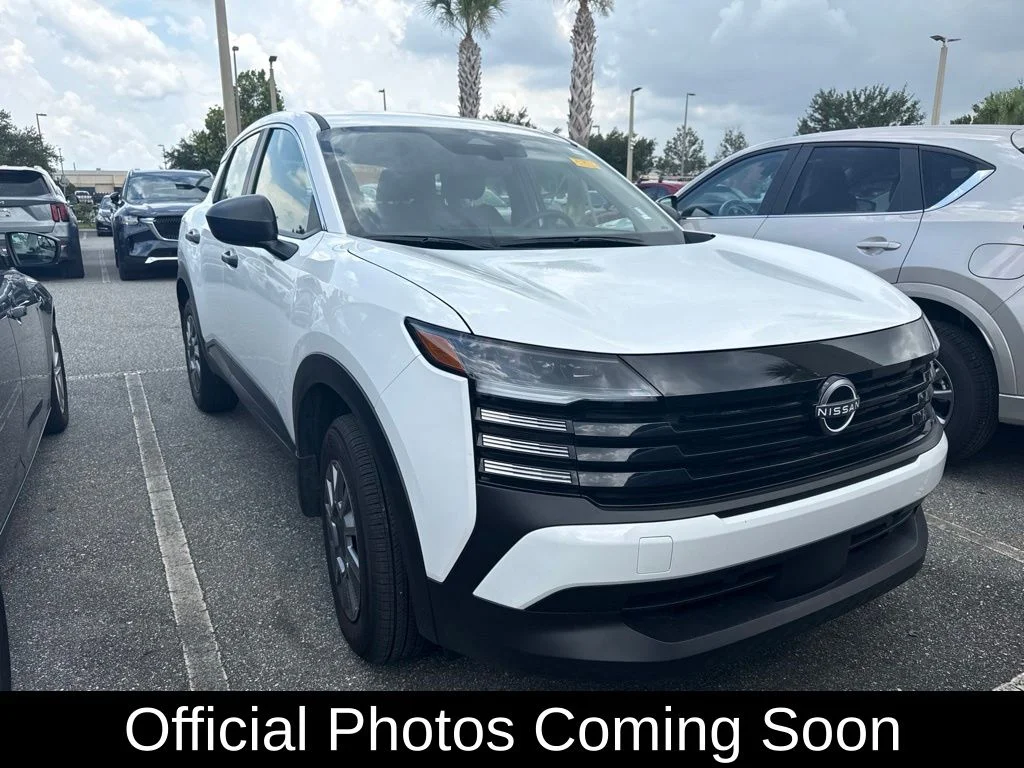 Used 2025 White Nissan S image 1