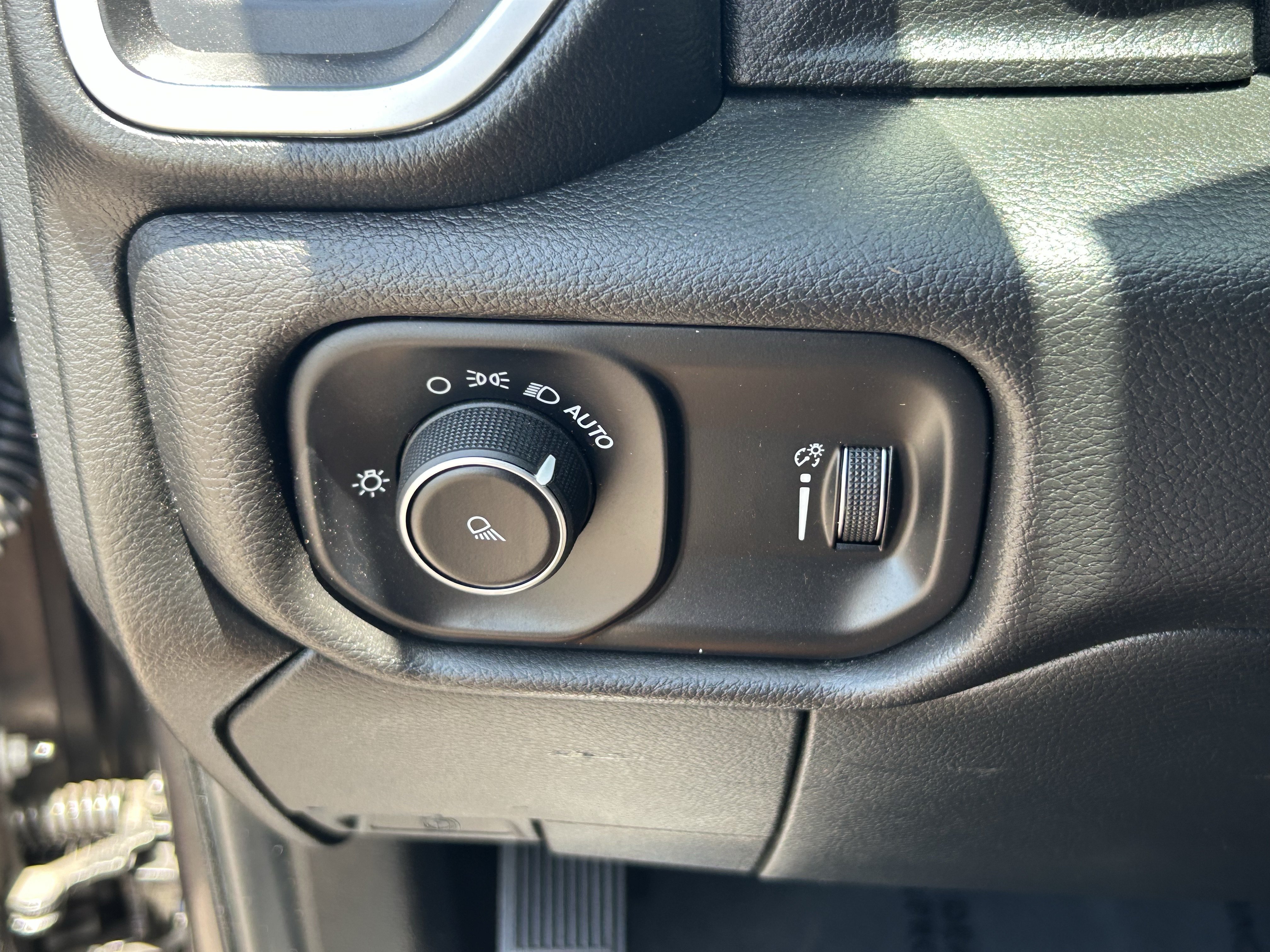 2023 RAM Ram 3500 Pickup Big Horn - Photo 30