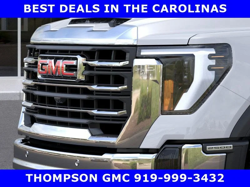 2025 GMC Sierra 2500HD SLT - Photo 13