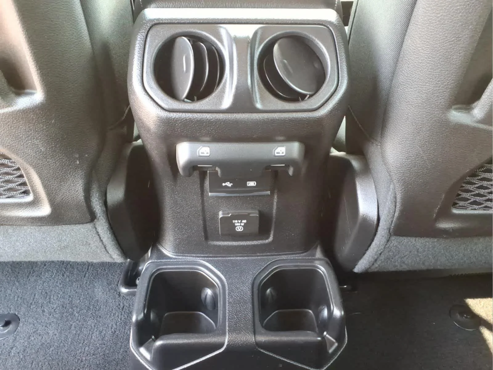 Used 2019 Black Clearcoat Jeep Rubicon image 30