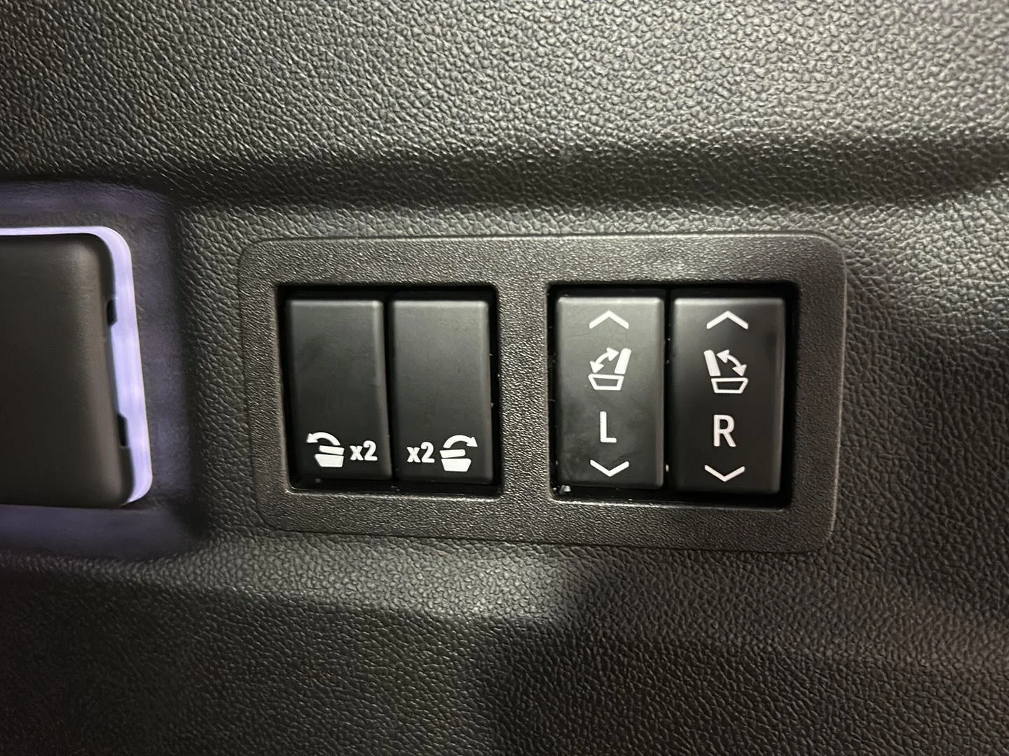 Used 2023 Dark Ash Metallic Chevrolet High Country image 40