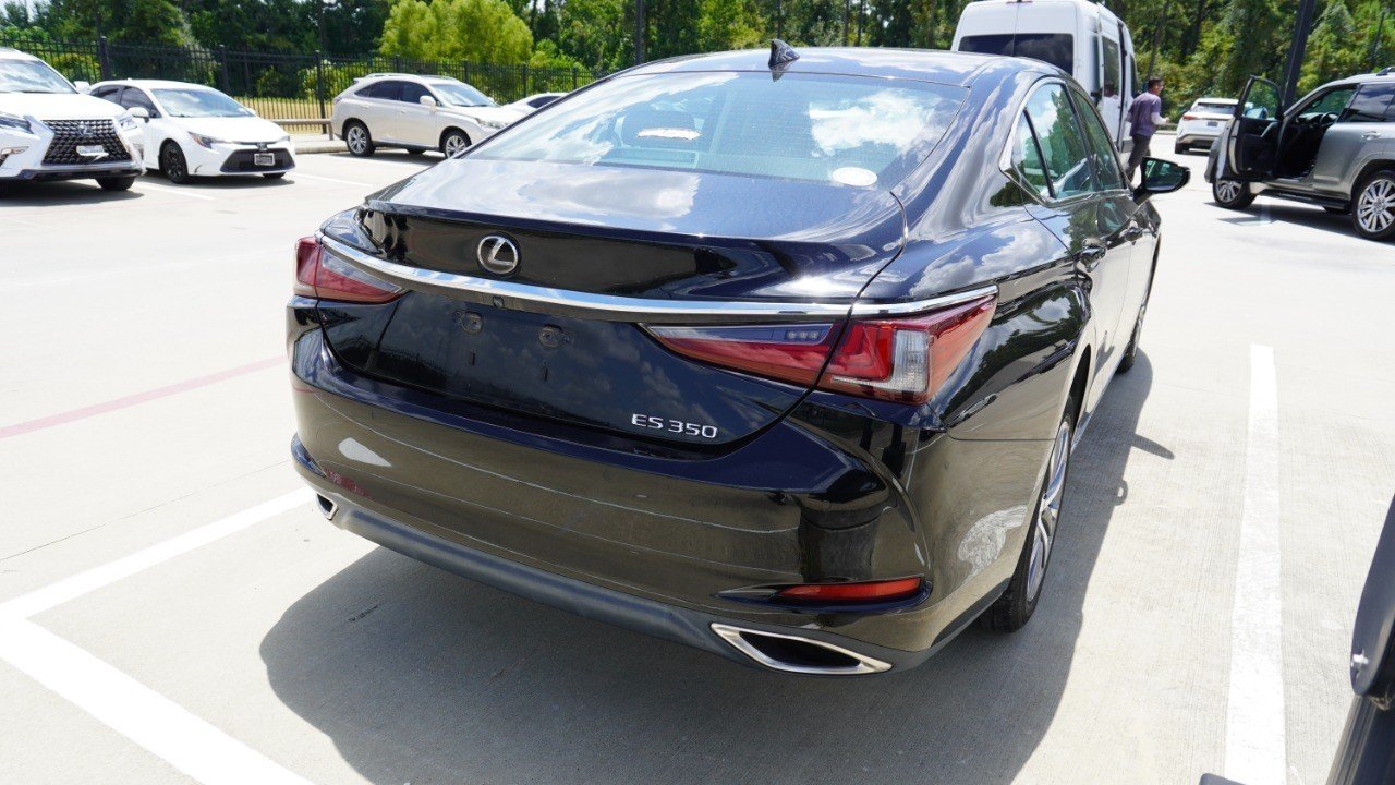 Used 2019 Black Lexus ES 350 image 7