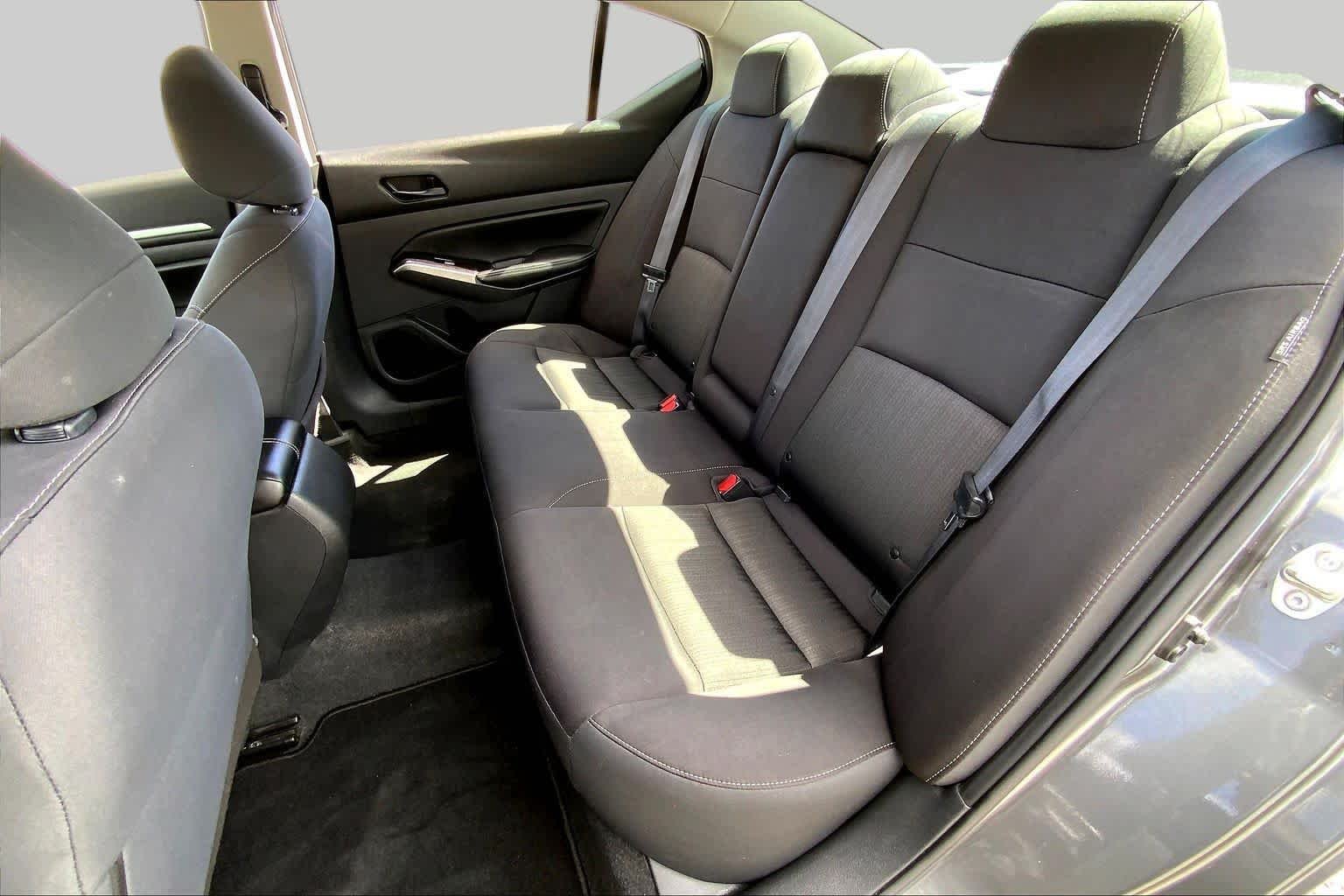 Used 2023 Gun Metallic Nissan 2.5 SV image 20