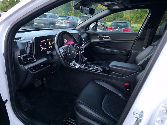 Used 2023 White Pearl Kia X-Line image 15