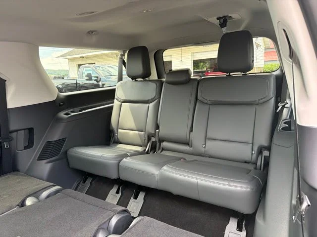 Used 2026 Black Metallic Ford Active image 91