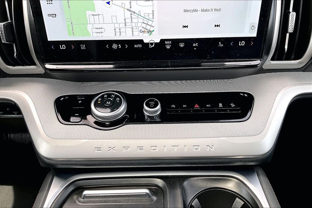 Used 2025 Silver Metallic Ford Active image 21
