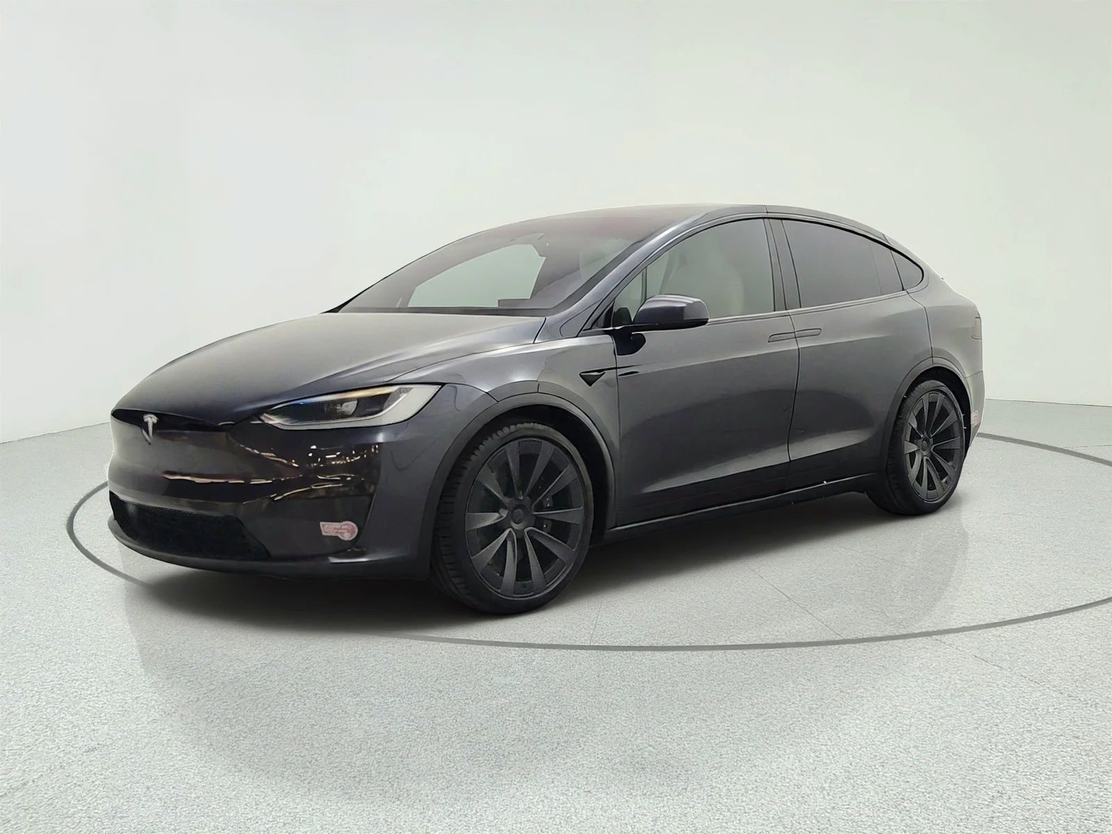Used 2023 Midnight Silver Metallic Tesla Standard Range image 1