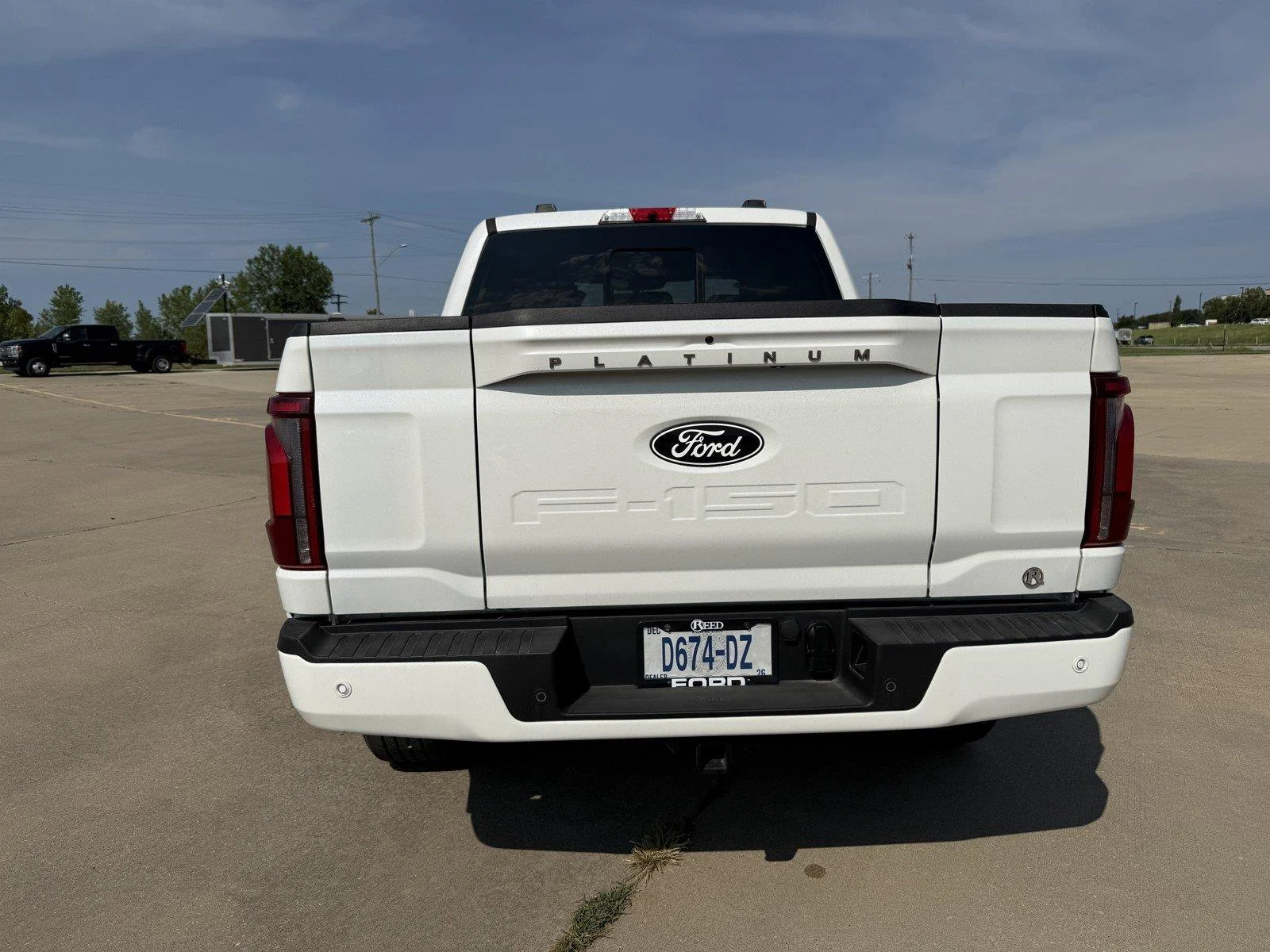 Used 2025 Star White Ford Platinum image 8