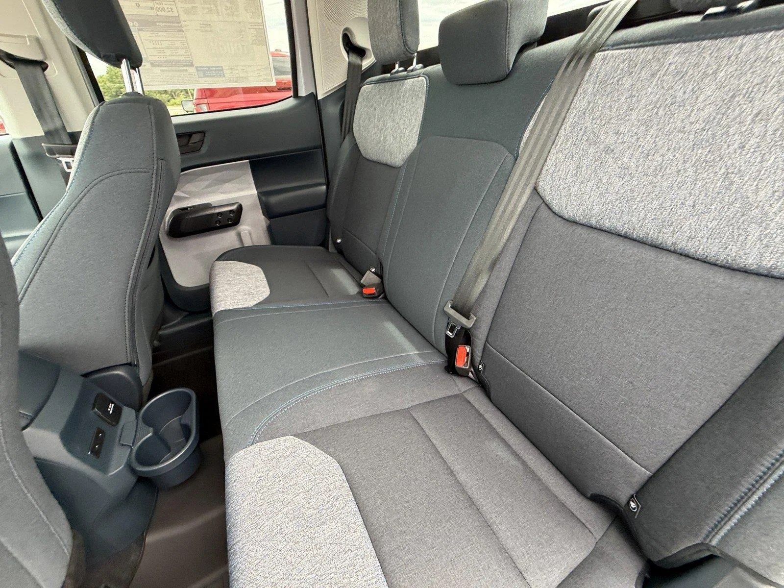 New 2026 Space White Metallic Ford XLT image 23