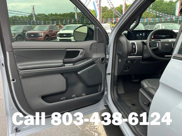 New 2026 Glacier Gray Metallic Tri-Coat Ford Platinum® image 4