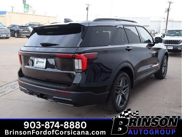 New 2026 Agate Black Metallic Ford ST-Line image 26