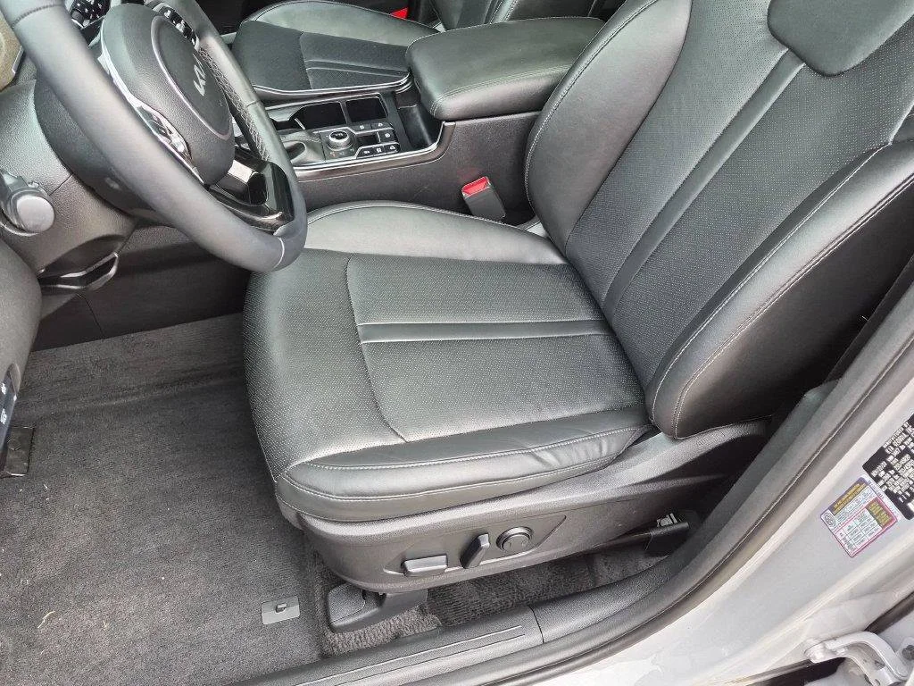 Used 2023 Gray Kia X-Line EX image 25