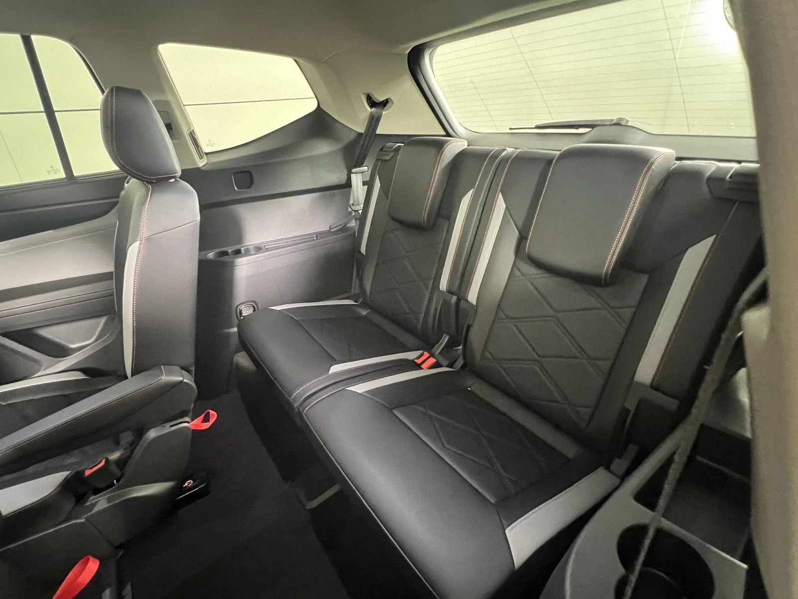 Used 2026 Pure Gray Volkswagen 2.0T Peak Edition image 21