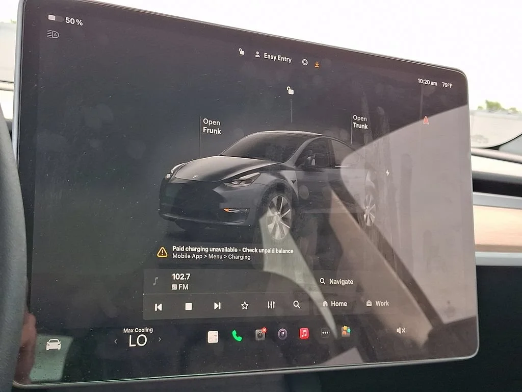 Used 2023  Tesla Long Range image 23