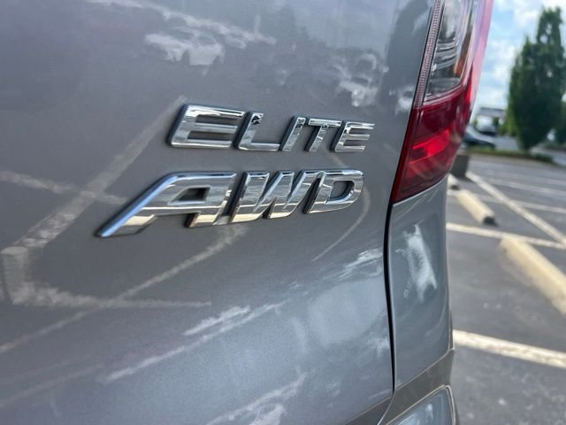 Certified Used 2019 Lunar Silver Metallic Honda Elite image 8