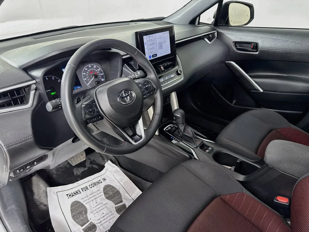 Used 2025 Wind Chill Pearl Toyota Hybrid Nightshade image 10