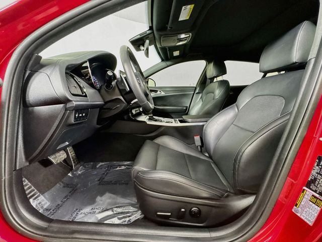 Used 2022 Red Kia GT1 image 37