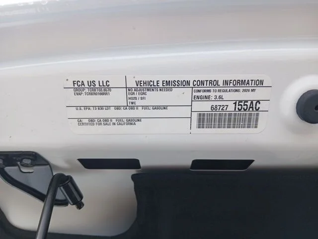 New 2026 Bright White Clear-Coat Exterior Paint Jeep Mojave X image 53