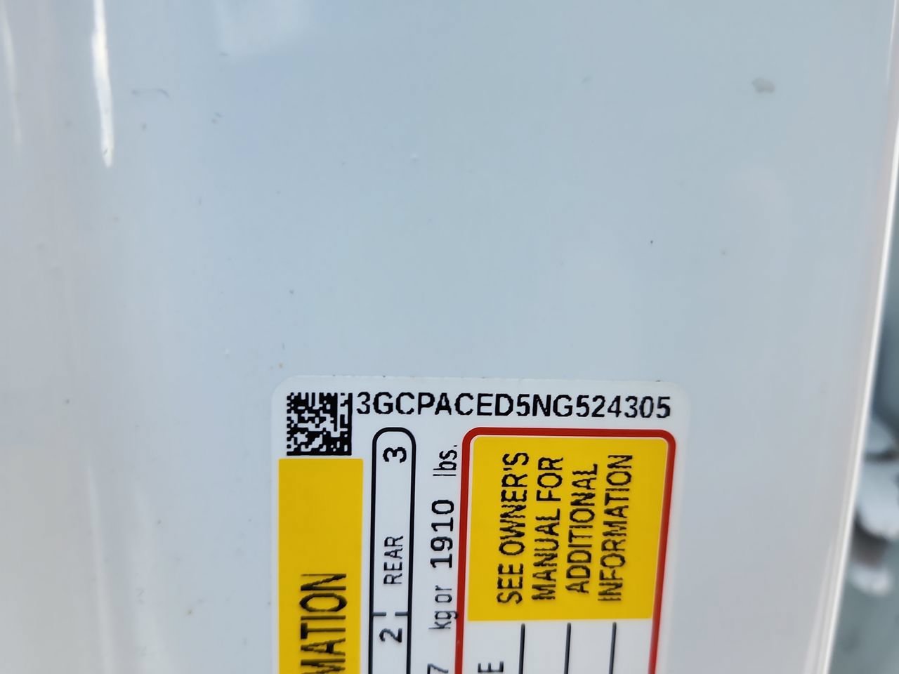 Used 2022 Summit White Chevrolet LT image 34