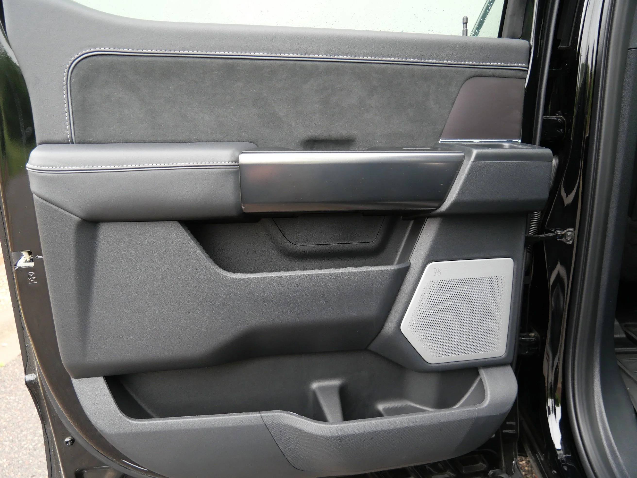 New 2026 Agate Black Metallic Ford Platinum® image 14