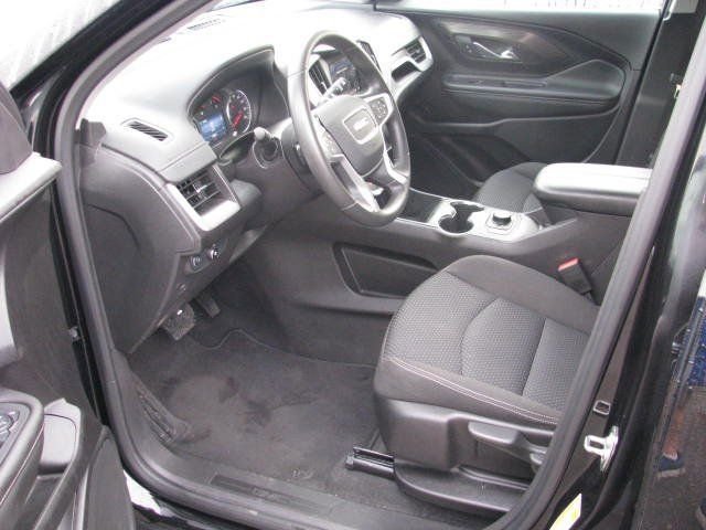 2024 GMC Terrain SLE - Photo 7