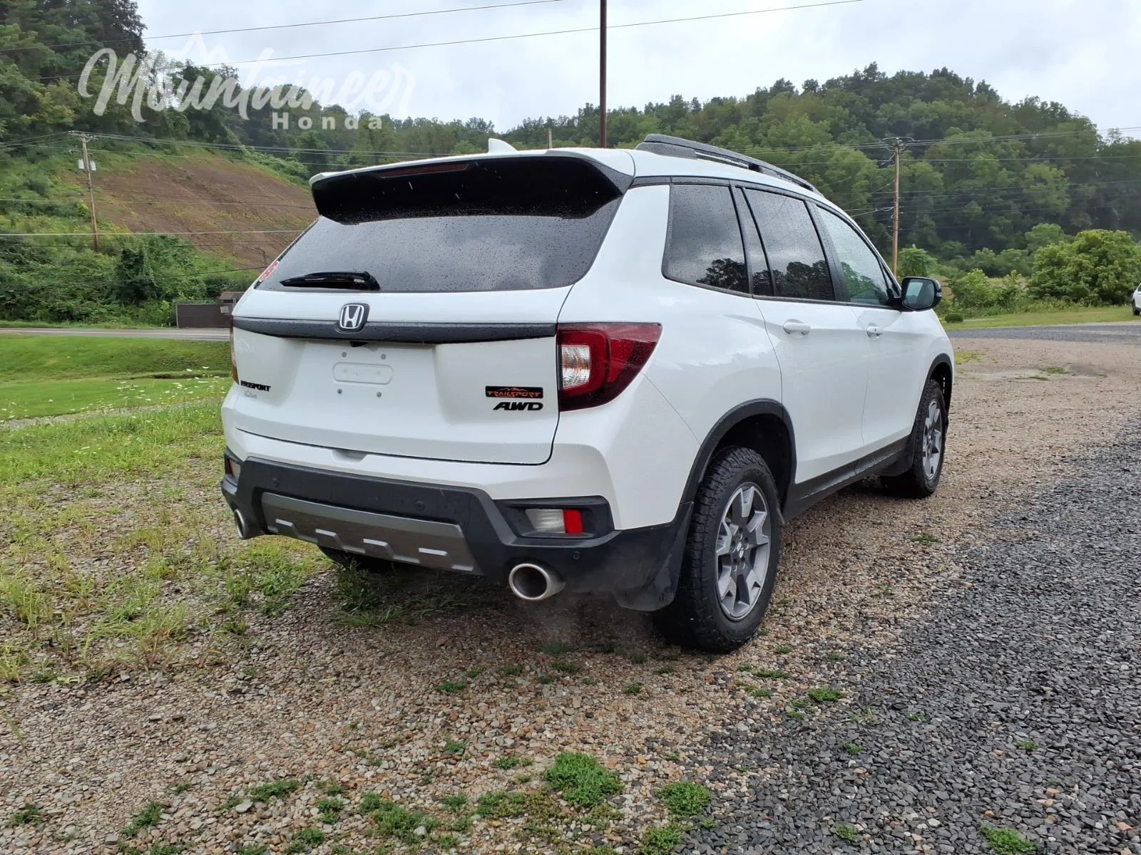 Used 2023 Platinum White Pearl Honda TrailSport image 6
