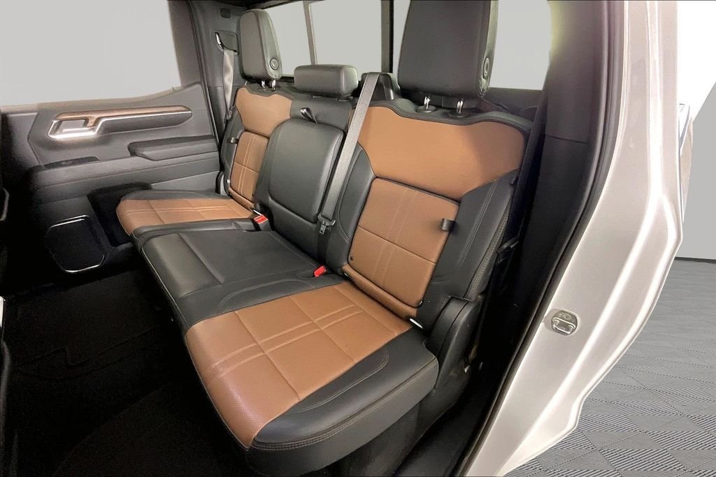 Used 2024 Beige Chevrolet High Country image 18