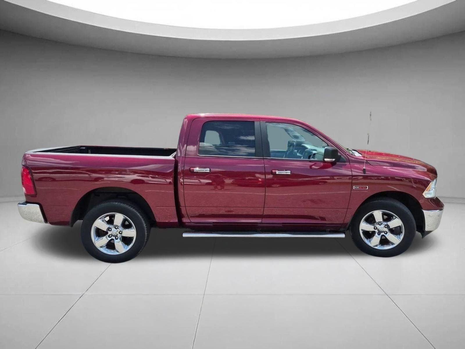 Used 2017 Delmonico Red Pearlcoat Ram Big Horn image 6