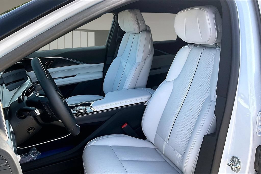 New 2026 Vibrant White Tricoat Cadillac Sport image 9