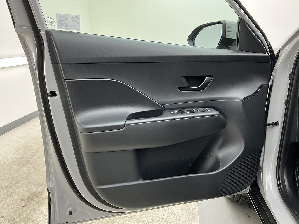 Used 2024 Cyber Gray Metallic Hyundai SEL image 16