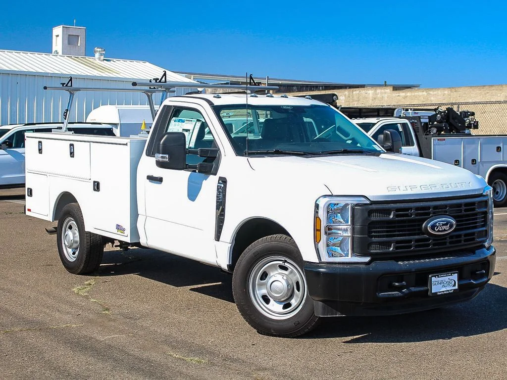 2025 Ford F-350 XL Regular Cab 145-In SRW's photo