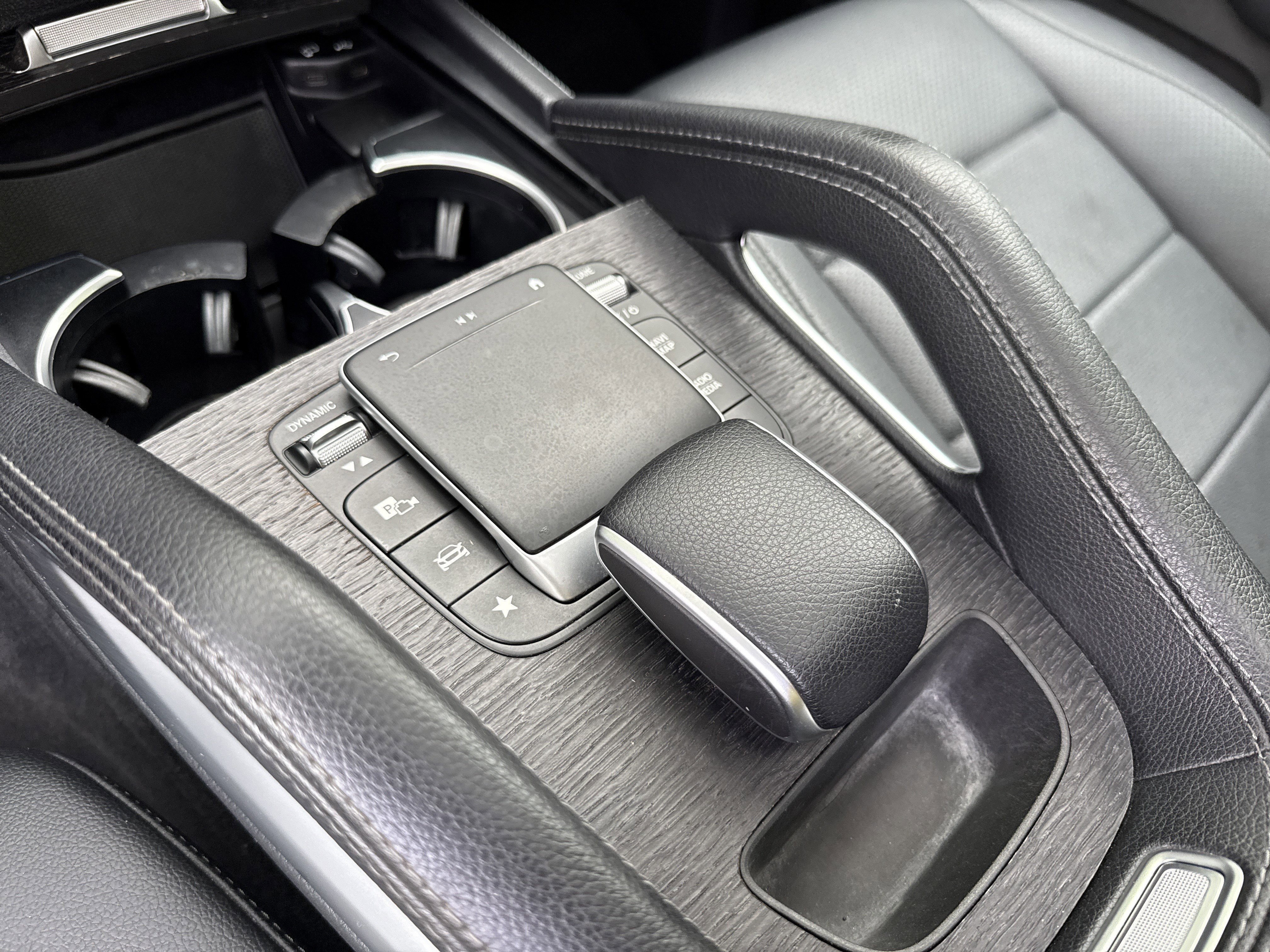 Used 2022 Gray Mercedes-Benz GLE 350 image 28
