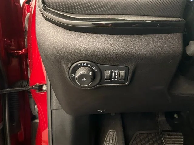 2025 Jeep Compass Trailhawk - Photo 14