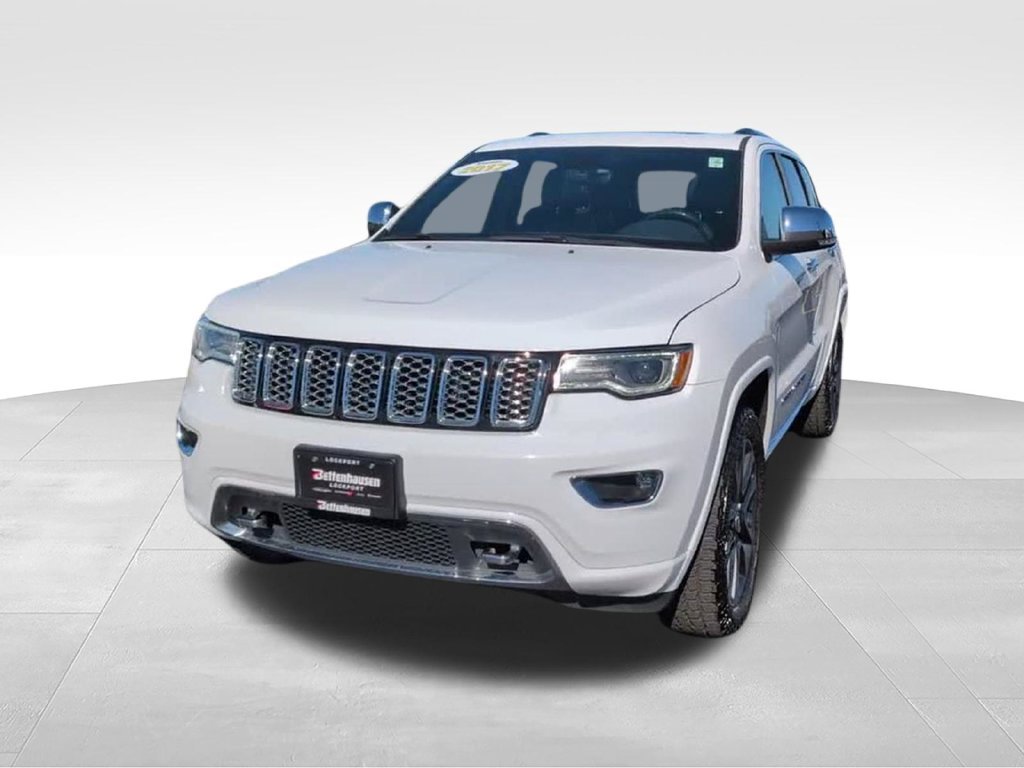 Certified Used 2017 White Jeep Overland image 15