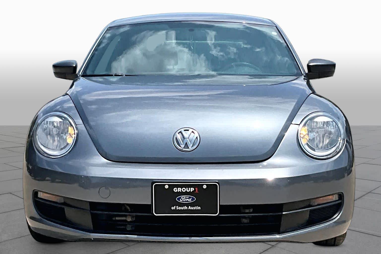 Used 2016 Platinum Gray Metallic Volkswagen 1.8T Fleet Edition image 4