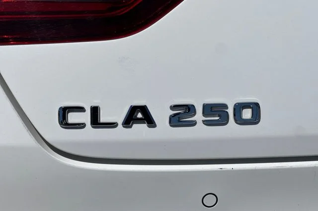 Used 2025  Mercedes-Benz CLA 250 image 32