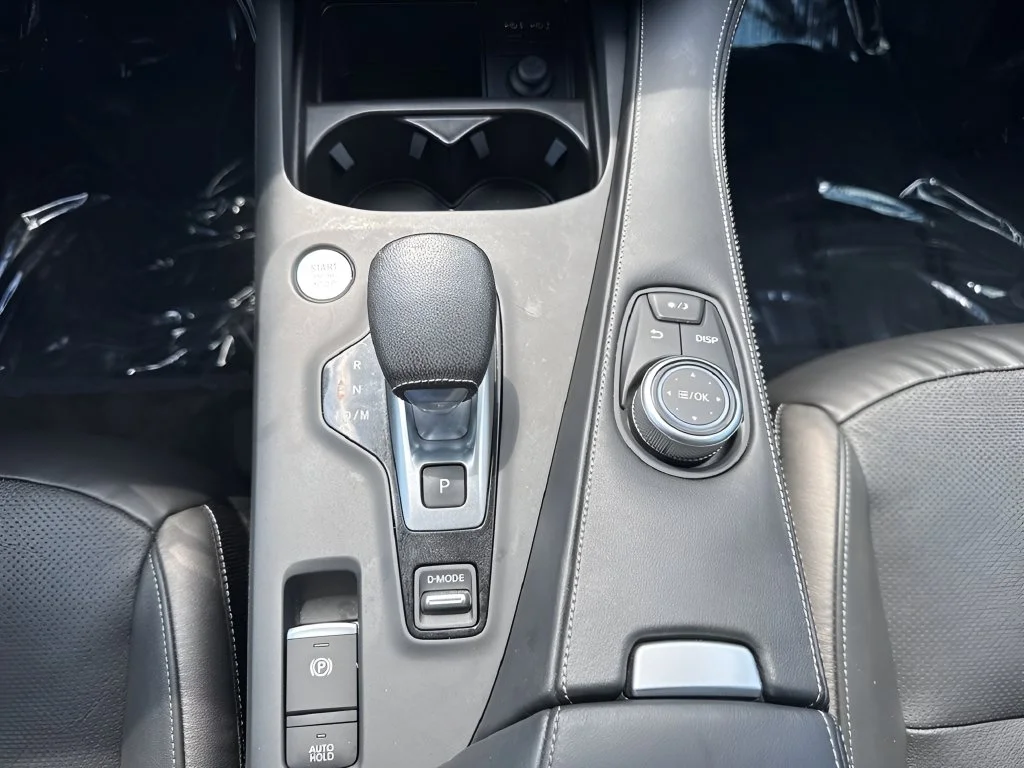 Used 2023 Black INFINITI LUXE image 18
