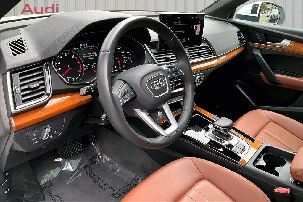 Used 2023 White Audi 40 Premium image 17