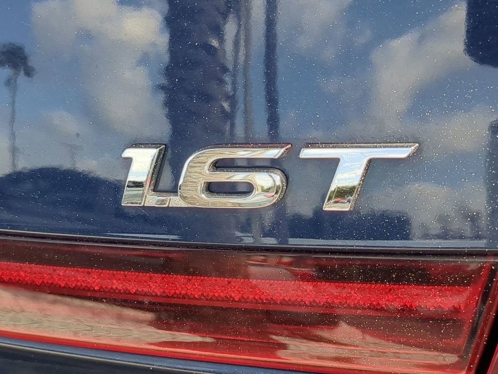 Used 2022 Blue Hyundai SEL Plus image 10