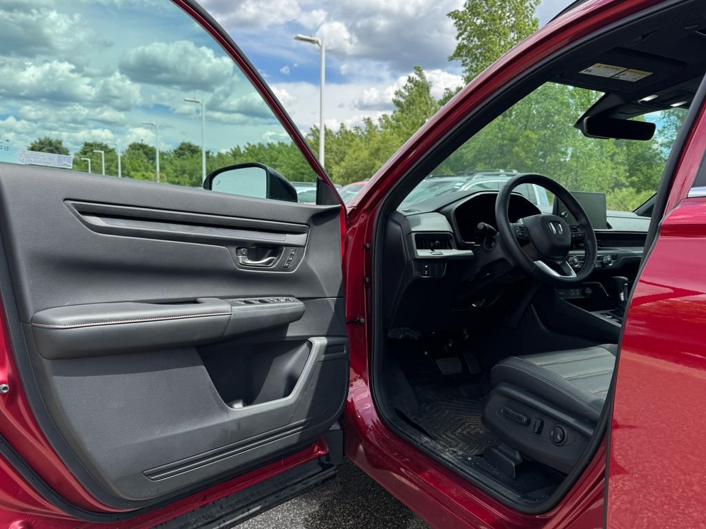 2025 Honda CR-V Sport-L - Photo 28