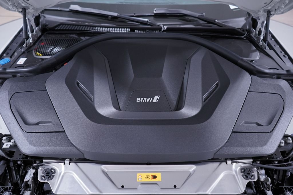New 2026 Alpine White BMW eDrive40 image 20