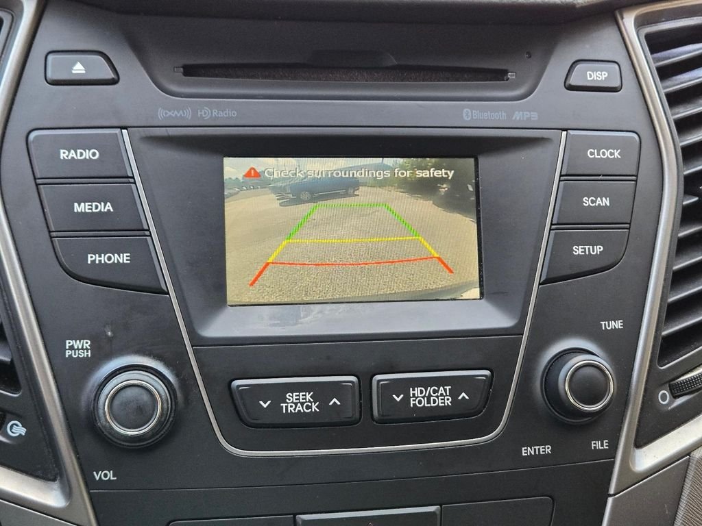 Used 2014 Black Hyundai Base image 23