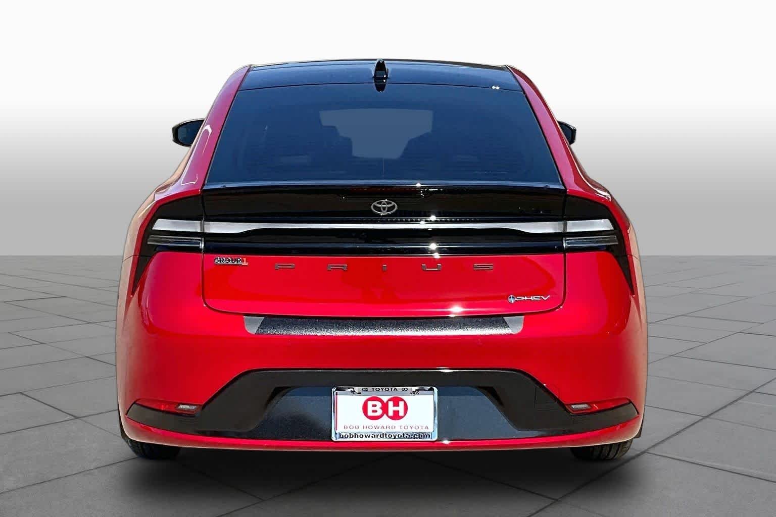 Used 2026 Supersonic Red Toyota XSE Premium image 5