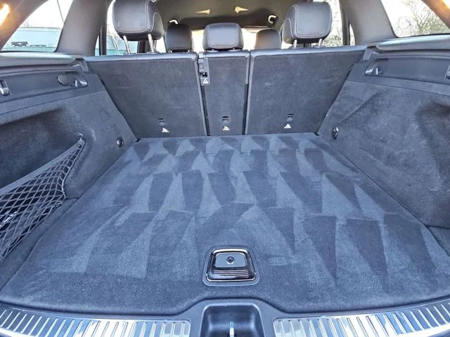 Used 2022 Gray Mercedes-Benz GLC 300 image 26