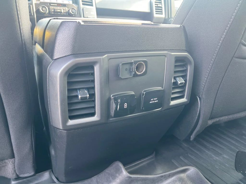 Used 2018 Gray Ford XLT image 41