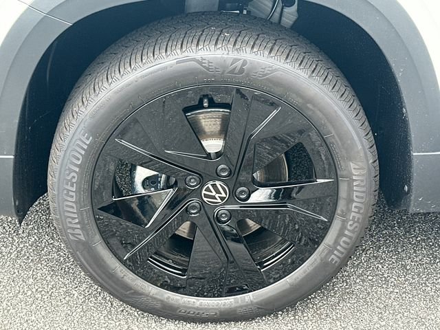 New 2026 White Volkswagen 1.5T SE image 12