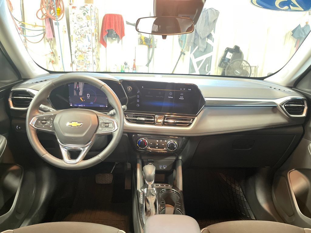 Photo 18