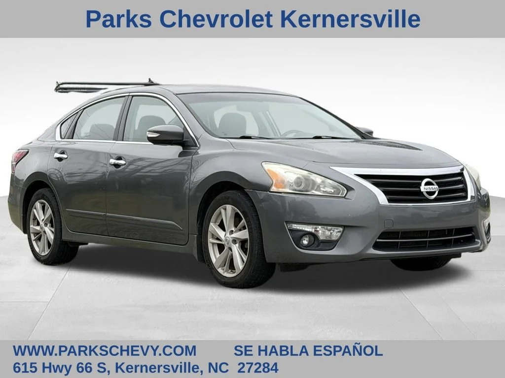 Used 2014 Gray Nissan 2.5 SV image 1